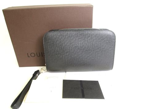 louis vuitton taiga ardoise leather etui palm pda|Louis Vuitton Palo Alto.